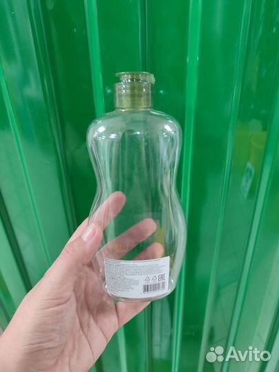 Новый флакон с крышкой