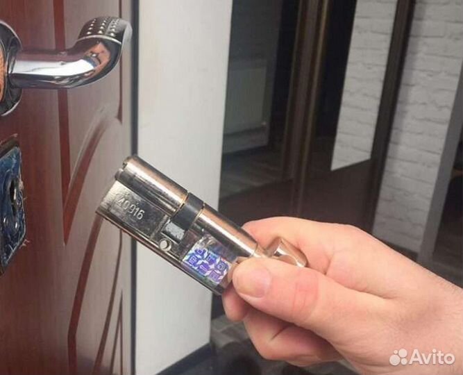 Установка Замена замков, ремонт двери