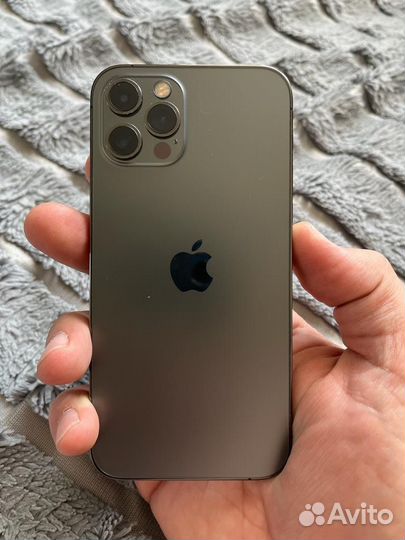 Телефон iPhone 12 pro 256 gb