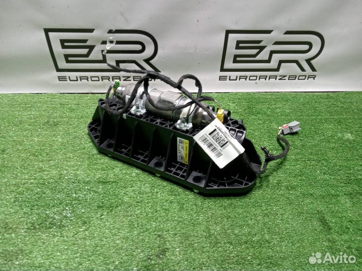 Подушка безопасности переднего пассажира