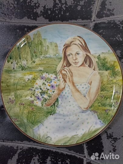 Тарелка настенная