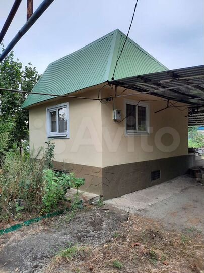 Дом 30 м² на участке 5 сот.