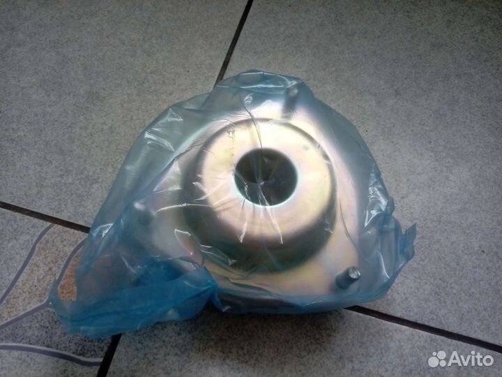 Опора стойки передней подвески