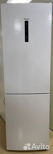 Холодильник-морозильник Haier CEF535AWG