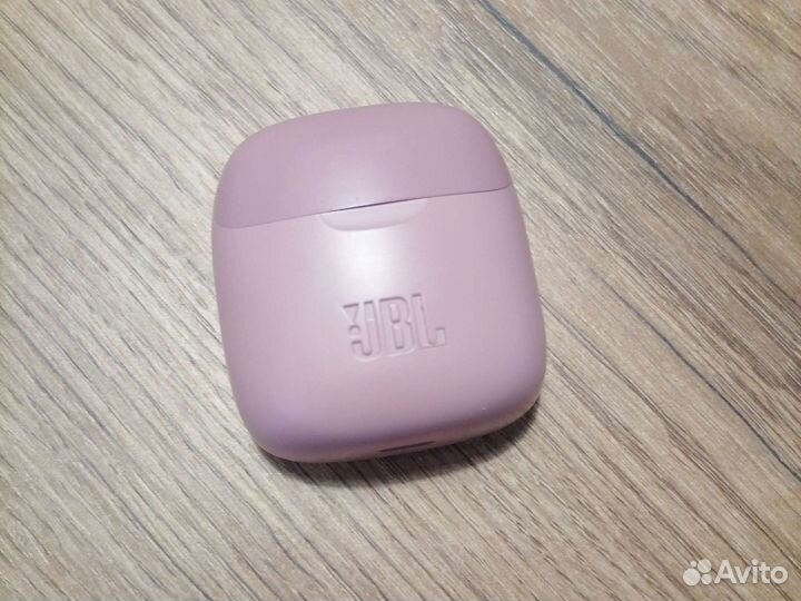 Беспроводные наушники jbl