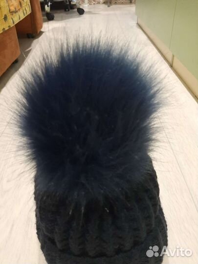 Шапка зимняя женская с помпоном