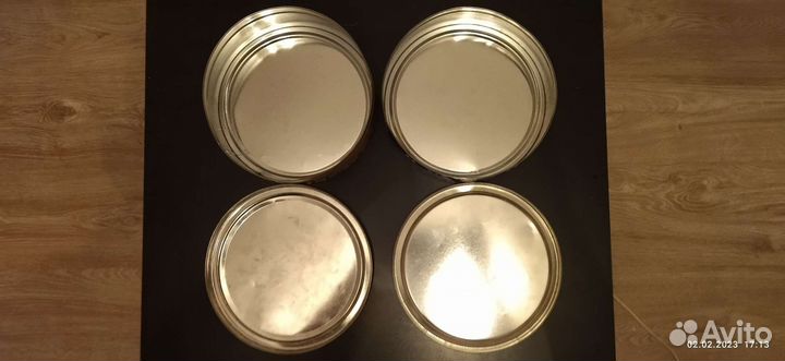 Банки жестяные от печенья и чая