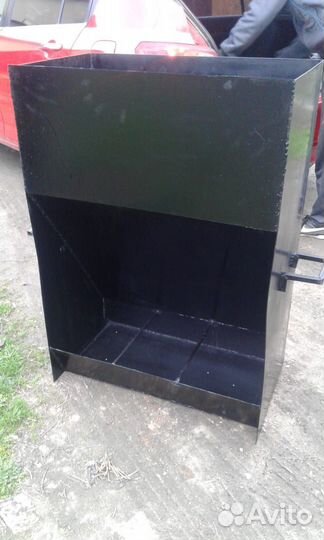 Кормушка бункерная для свиней