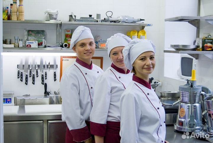 Повар на линию раздачи