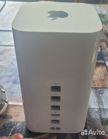 Роутер Apple AirPort Extreme