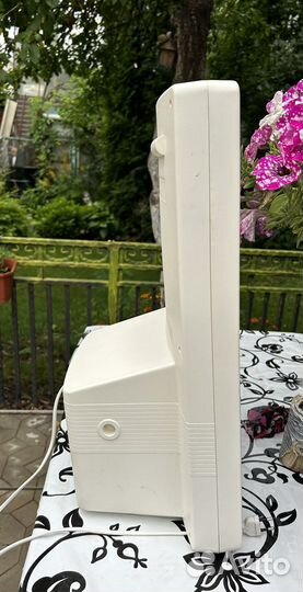 Мини солярий Philips HB 311 торг уместен