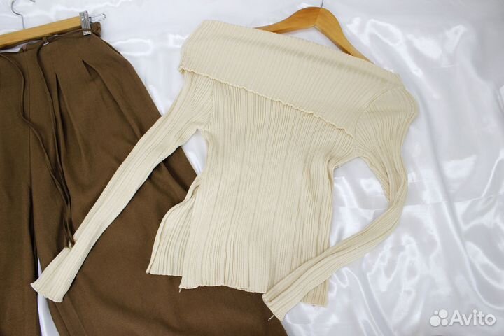 Брюки и джемпер женский комплект 40-42