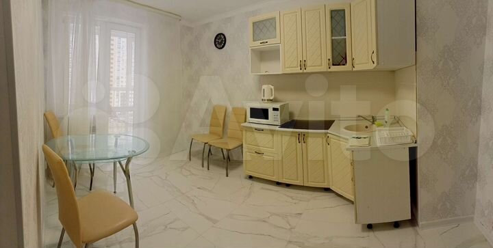 1-к. квартира, 42 м², 9/22 эт.