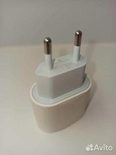 Зарядное устройство Apple 20w