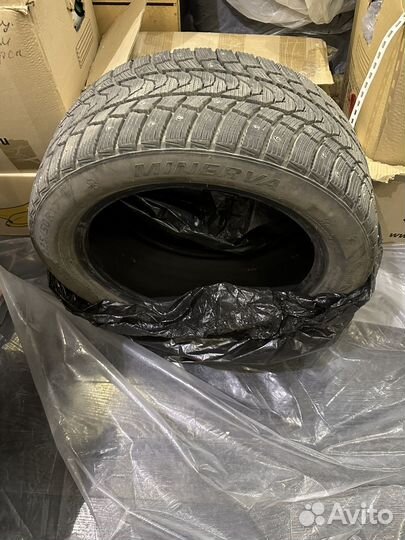 Minerva Eco Stud 225/50 R17