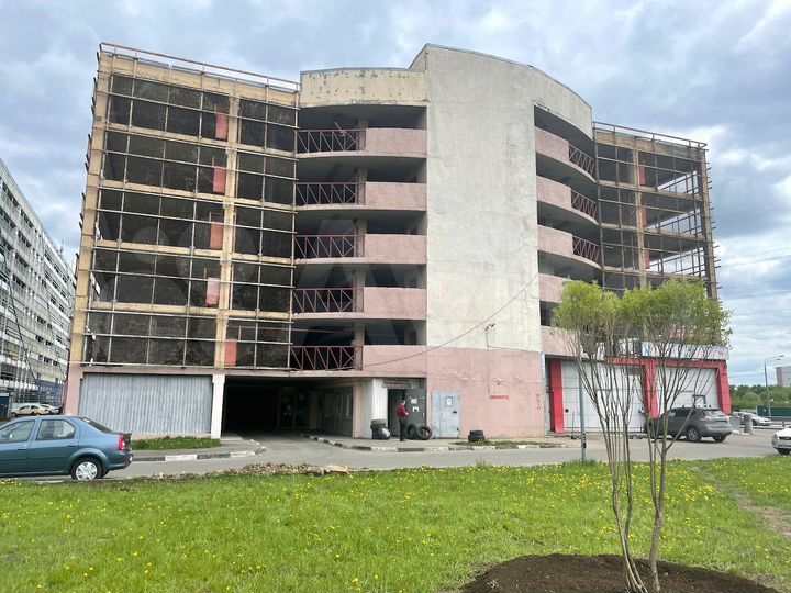 Машиноместо, 18 м²