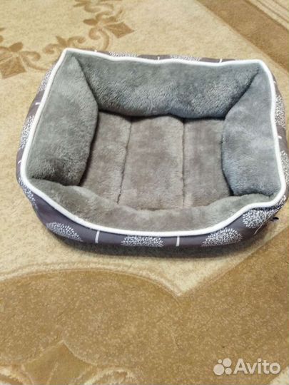 Лежанка для кошек и маленьких собак