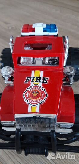 Инерционная машинка 22 см