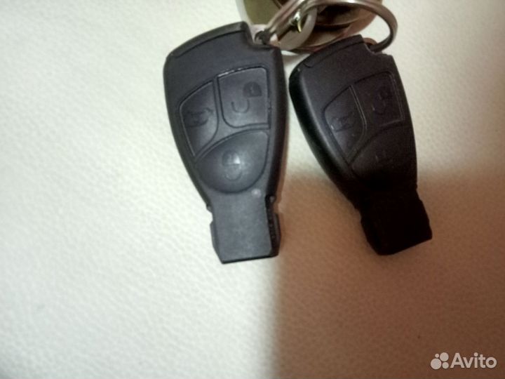 Ключ Renault Logan