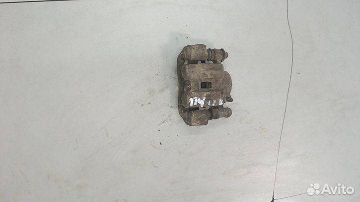 Суппорт правый задний Daihatsu Rocky