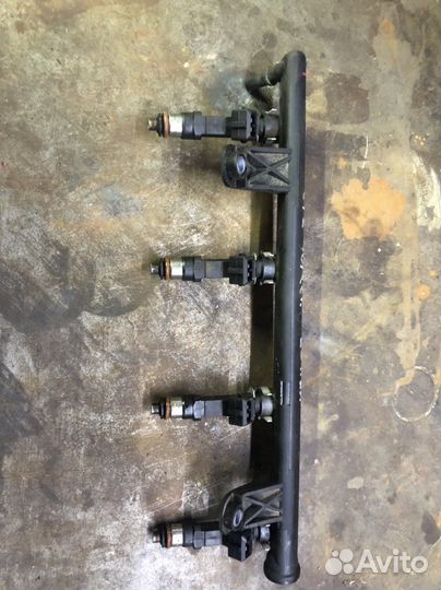 Топливная рампа renault logan