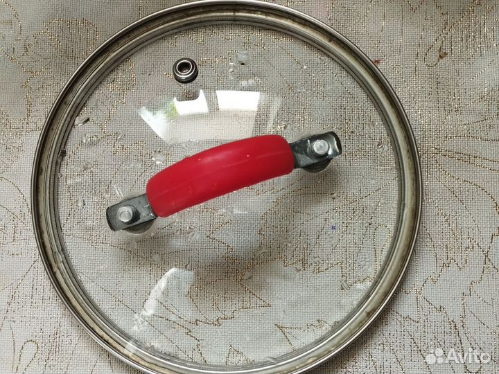 Ковш с крышкой б/у