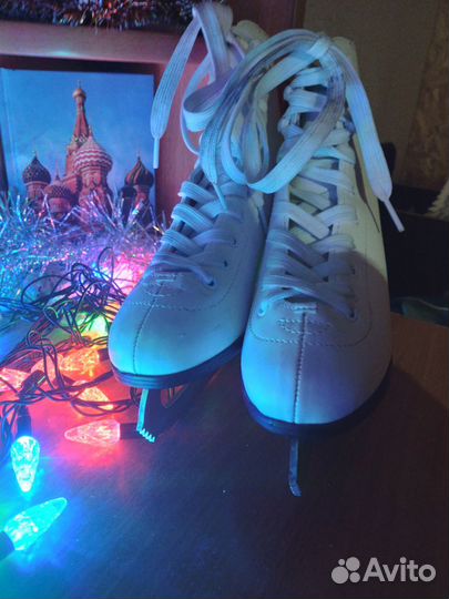 Коньки фигурные