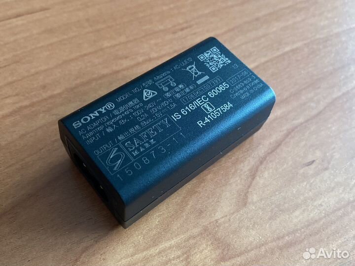 Зарядка для фотоаппарата sony