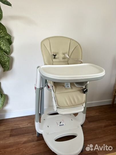 Стульчик для кормления peg perego