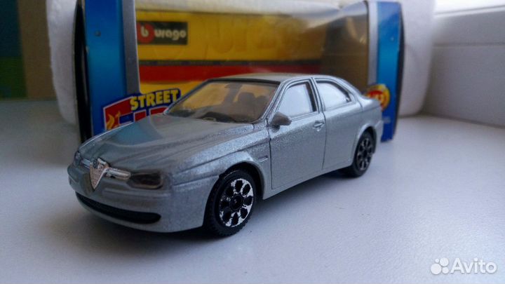 Модель масштабная Alfa Romeo 156 (Bburago 1/43)