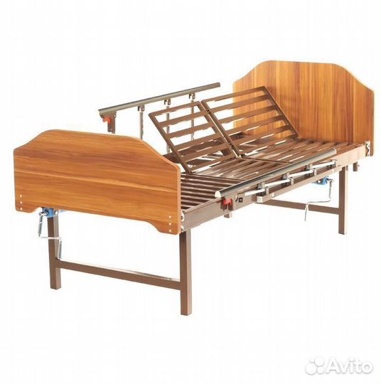 Медицинская кровать для инвалидов