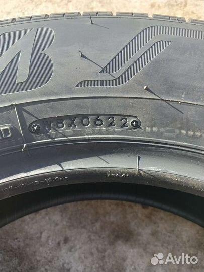 Bridgestone Alenza H/L 33 225/60 R18