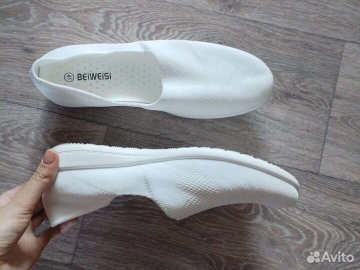 Балетки новые