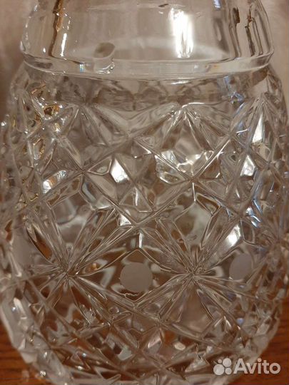 Ваза хрустальная 