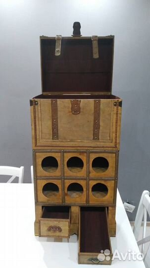 Сундук для хранения вина