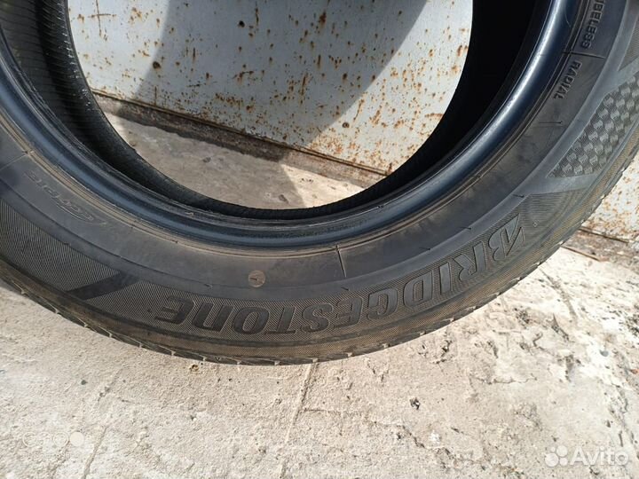 Bridgestone Regno GRVII 205/60 R16