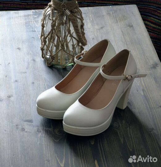 Туфли женские 39 размер