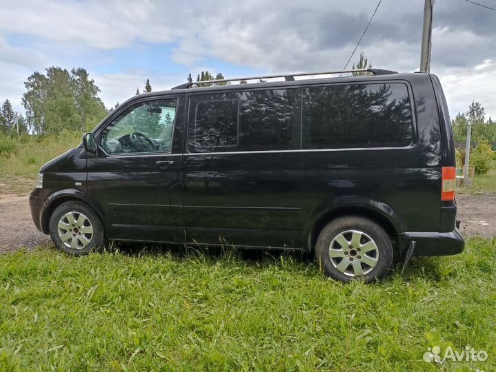 Volkswagen Transporter 2.5 AT, 2004, 390 000 км