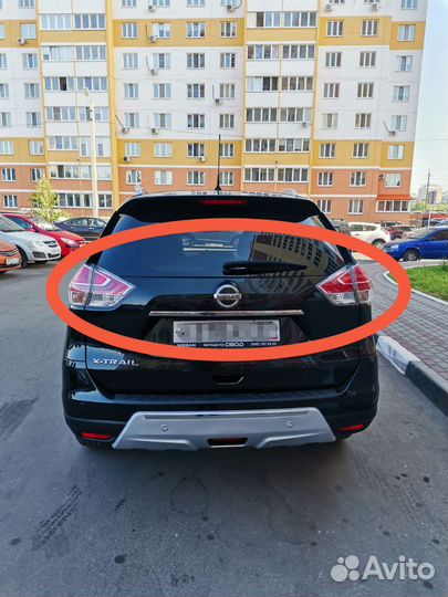 Комплект задних фонарей Nissan X-Trail T32