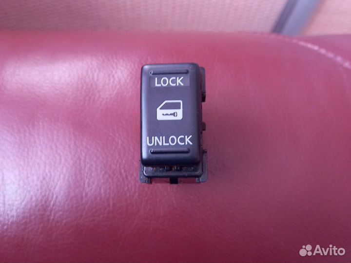 Кнопка центрального замка для ниссан х треил