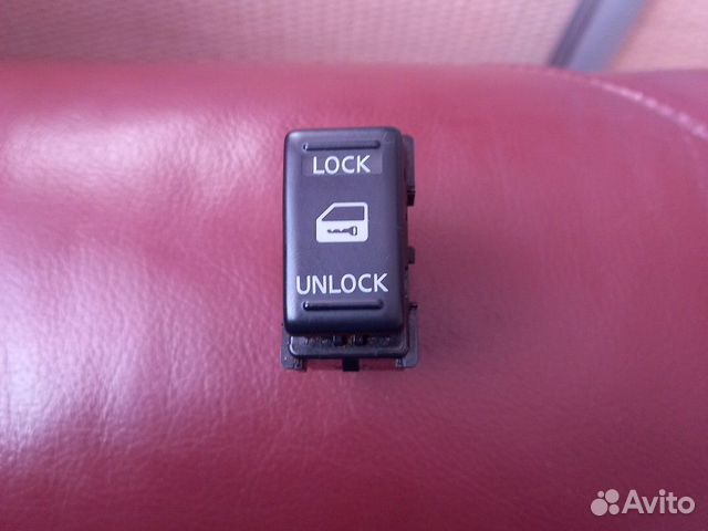 Кнопка центрального замка для ниссан х треил