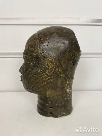 Бронзовая скульптура