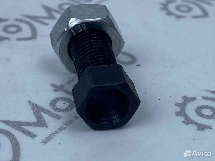 Болт регулировки коромысла Урал Днепр с гайкой