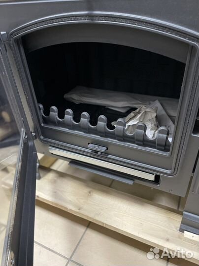 Печь чугунная Plamen Tena