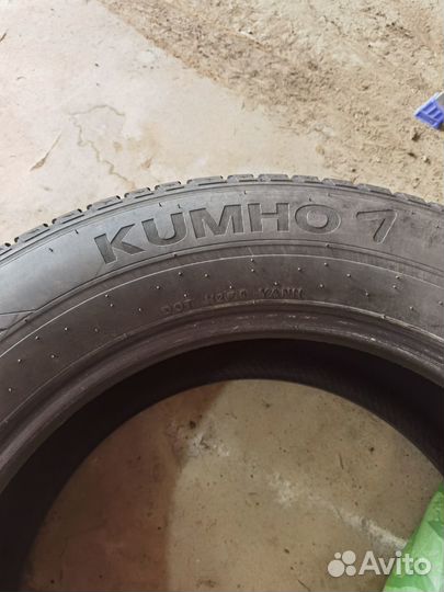 Kumho Crugen Premium KL33 255/60 R18