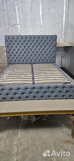 Кровать двухспальная 160x200