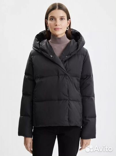 Куртка zarina 42