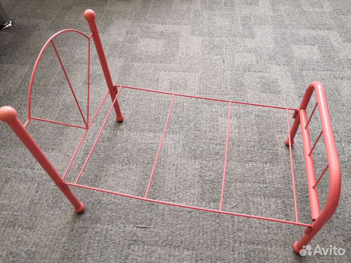 Кроватка для кукол + пупс в подарок