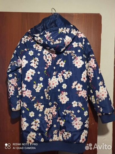 Куртка красиваякачественно сшита