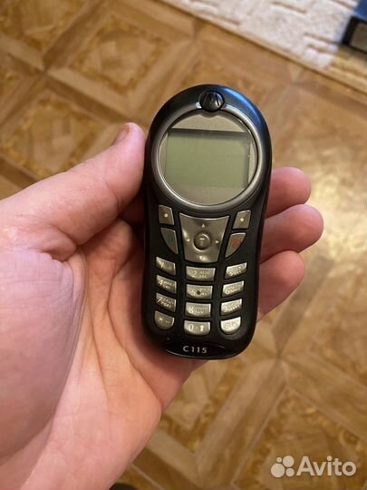 Motorola C113